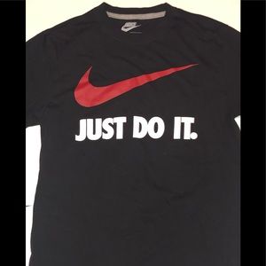 Never worn Nike just do it tee shirt